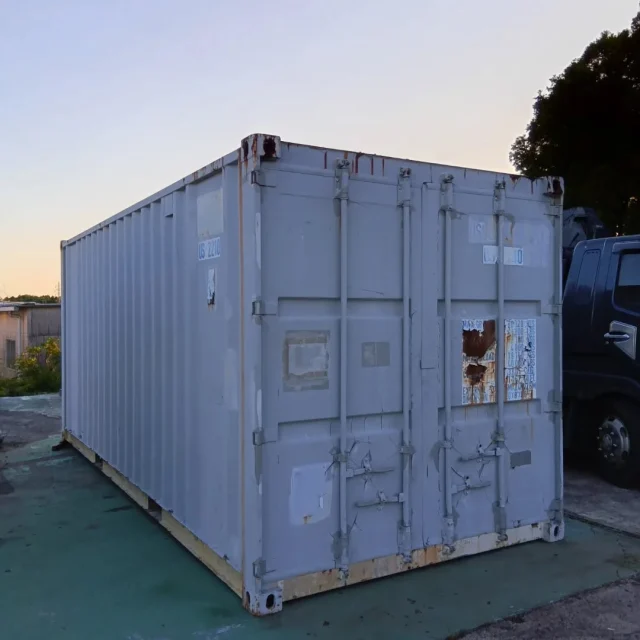 香取市】横扉付き ドライコンテナ (No.Y-251) 長さ約600cm×幅228cm×高