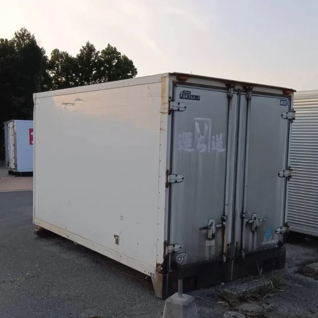 香取市】鍵付き 保冷コンテナ (No.AM-92) 長さ約330cm×幅187cm×高さ